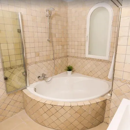 Cap-home Ravenna Marina For Family דירה